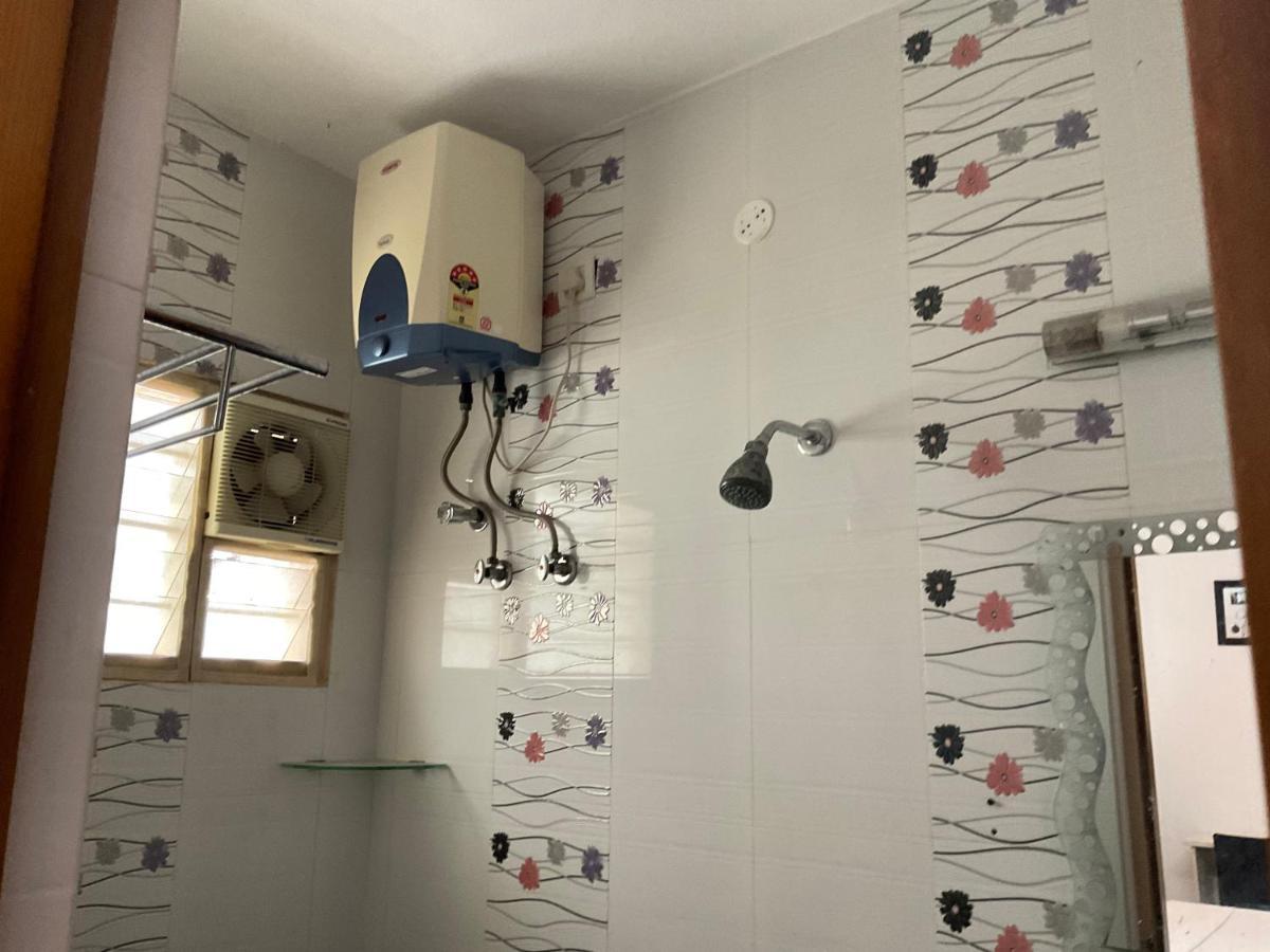 Fiesta House Pallikaranai Chennai Ngoại thất bức ảnh
