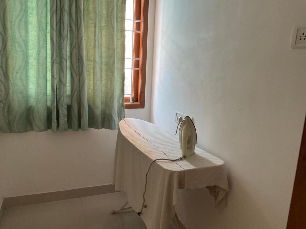 Fiesta House Pallikaranai Chennai Ngoại thất bức ảnh